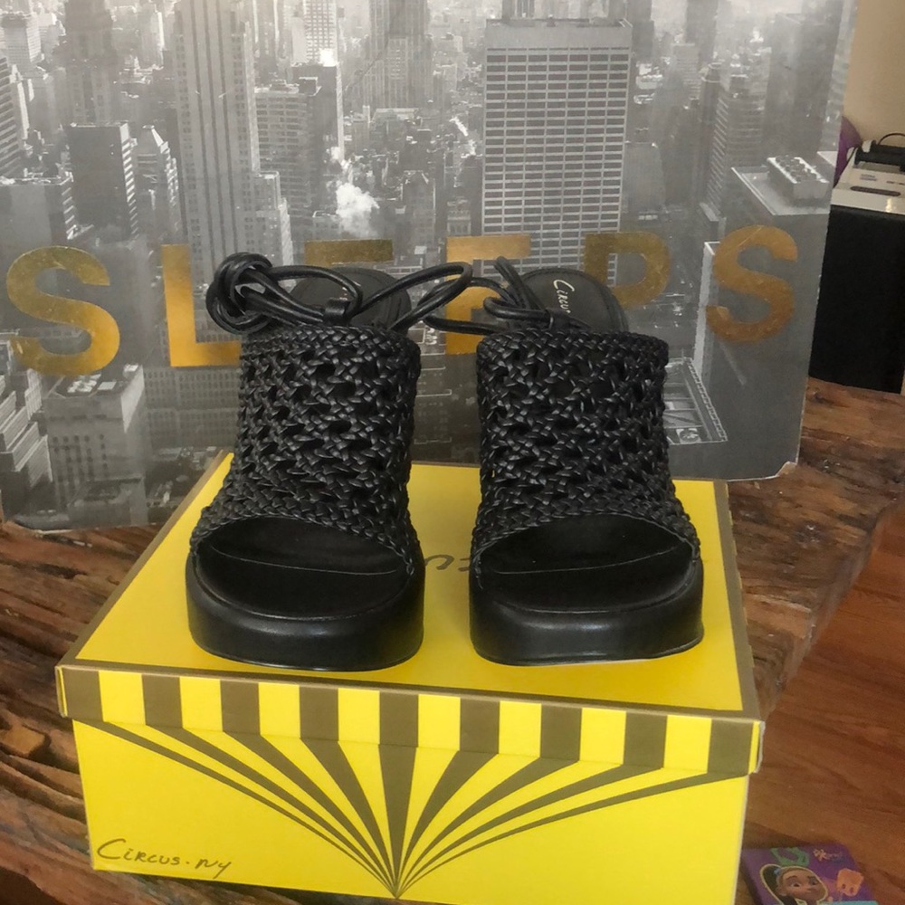 PaiseLie,BLackWoven